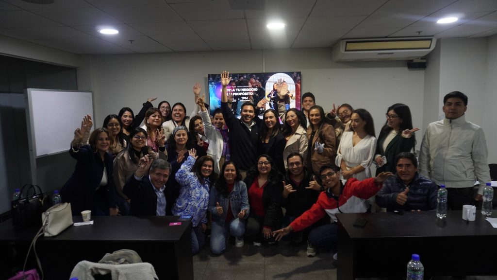 Workshop Emprende desde el Corporativo dsc07268 scaled.jpg